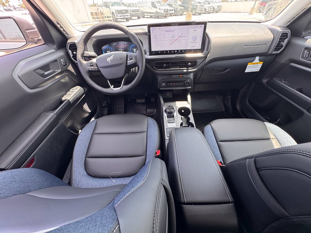 New 2026 Ford Bronco Sport Outer Banks w/ Sasquatch Outer Banks Package AWD/4WD image 24