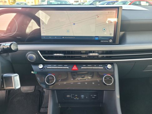 Used 2024 Hyundai Sonata SEL w/ Convenience Package image 19