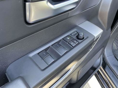 Used 2023 Toyota Tundra Platinum image 19