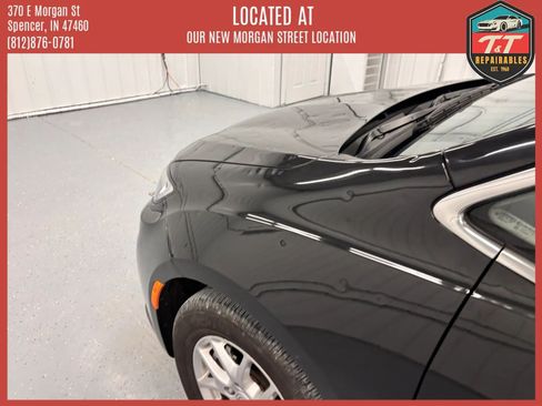 Used 2024 Chrysler Pacifica Touring-L FWD image 43