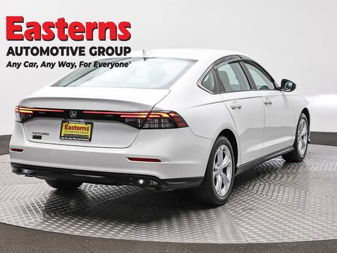 Used 2025 Honda Accord LX image 5
