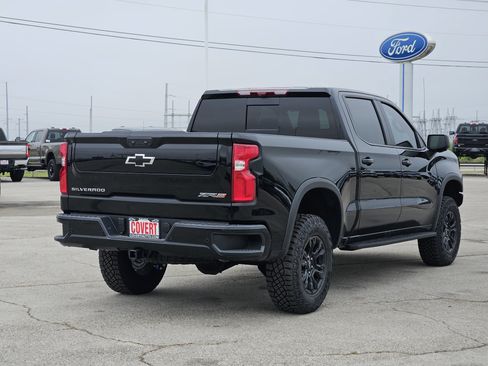 New 2026 Chevrolet Silverado 1500 ZR2 AWD/4WD image 3