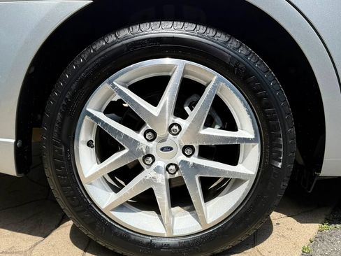 Used 2011 Ford Fusion SEL FWD image 45