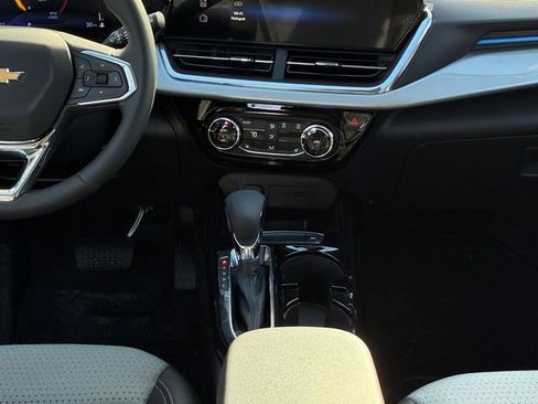 New 2026 Chevrolet Trax LT w/ Driver Confidence Package image 20