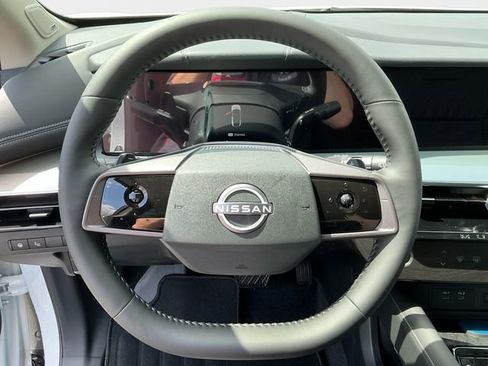 New 2026 Nissan Murano Platinum AWD/4WD image 14