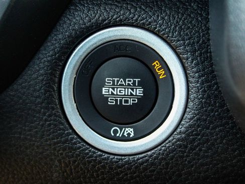 Used 2023 RAM 1500 Big Horn image 28