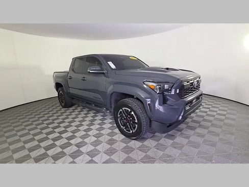 Used 2024 Toyota Tacoma TRD Sport w/ TRD Sport Upgrade Package RWD image 34