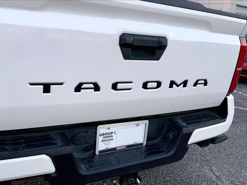 Used 2024 Toyota Tacoma TRD Sport RWD image 9