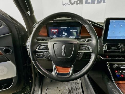 Used 2021 Lincoln Navigator L Reserve w/ Luxury Package image 13