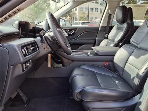 New 2025 Lincoln Aviator Reserve w/ Equipment Group 201A image 12