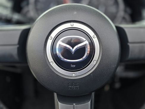 Used 2015 MAZDA MX-5 Miata Sport image 16