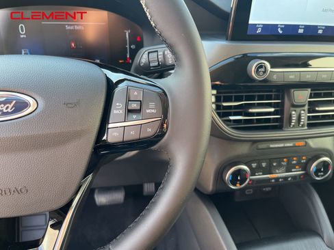 New 2025 Ford Escape Active w/ Cold Weather Package image 6