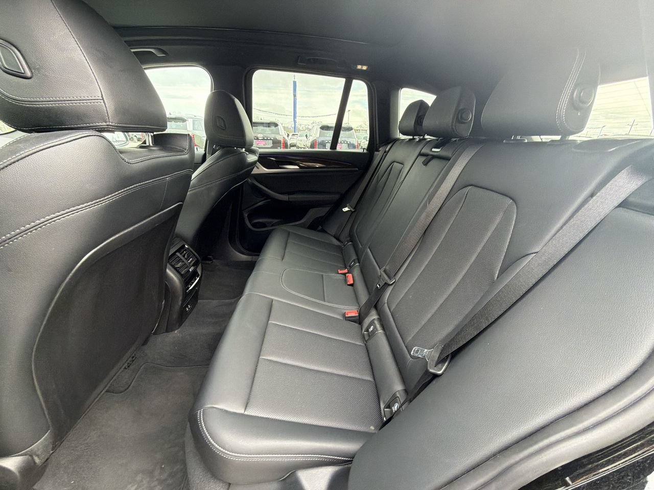 Used 2024 BMW X3 xDrive30i AWD/4WD image 22