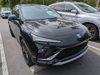 Used 2024 Buick Envista Sport Touring w/ Convenience I Package