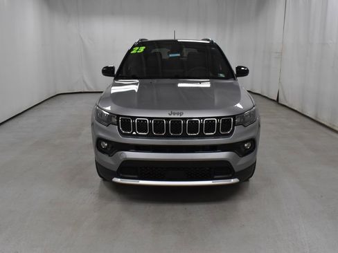 Used 2023 Jeep Compass Limited w/ Sun and Sound Group image 4