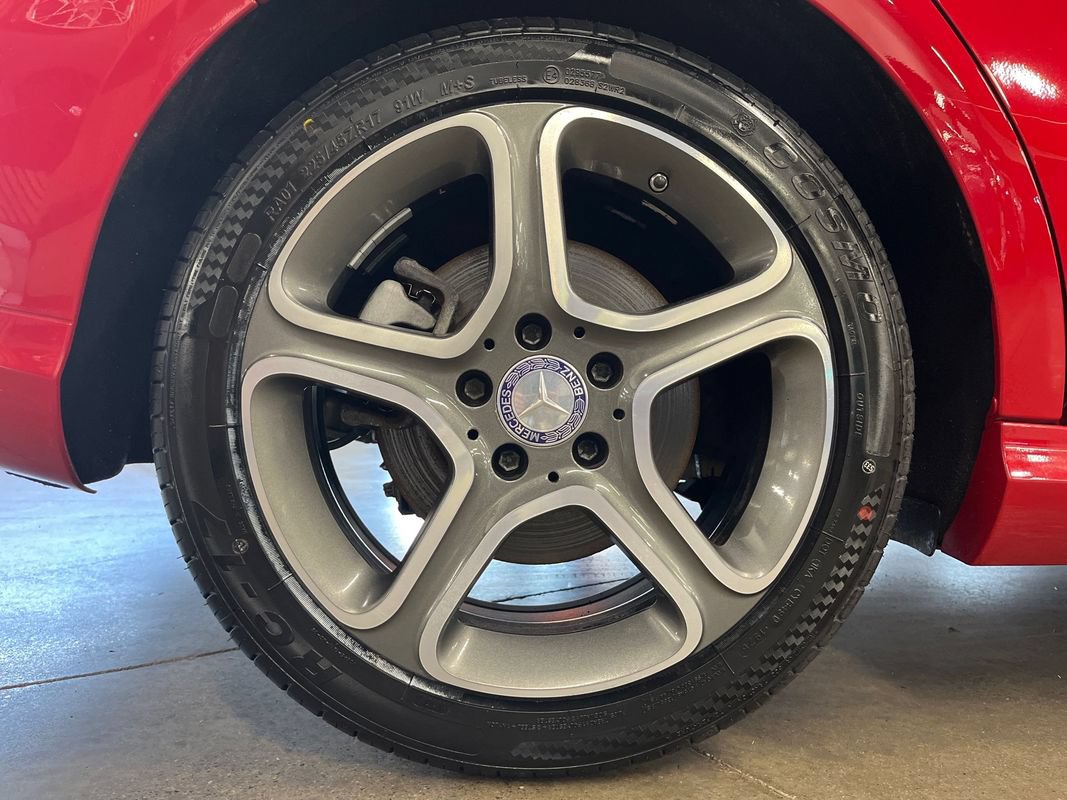 Used 2014 Mercedes-Benz CLA 250 image 28