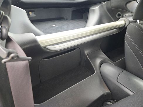 Used 2016 Nissan 370Z Coupe image 24