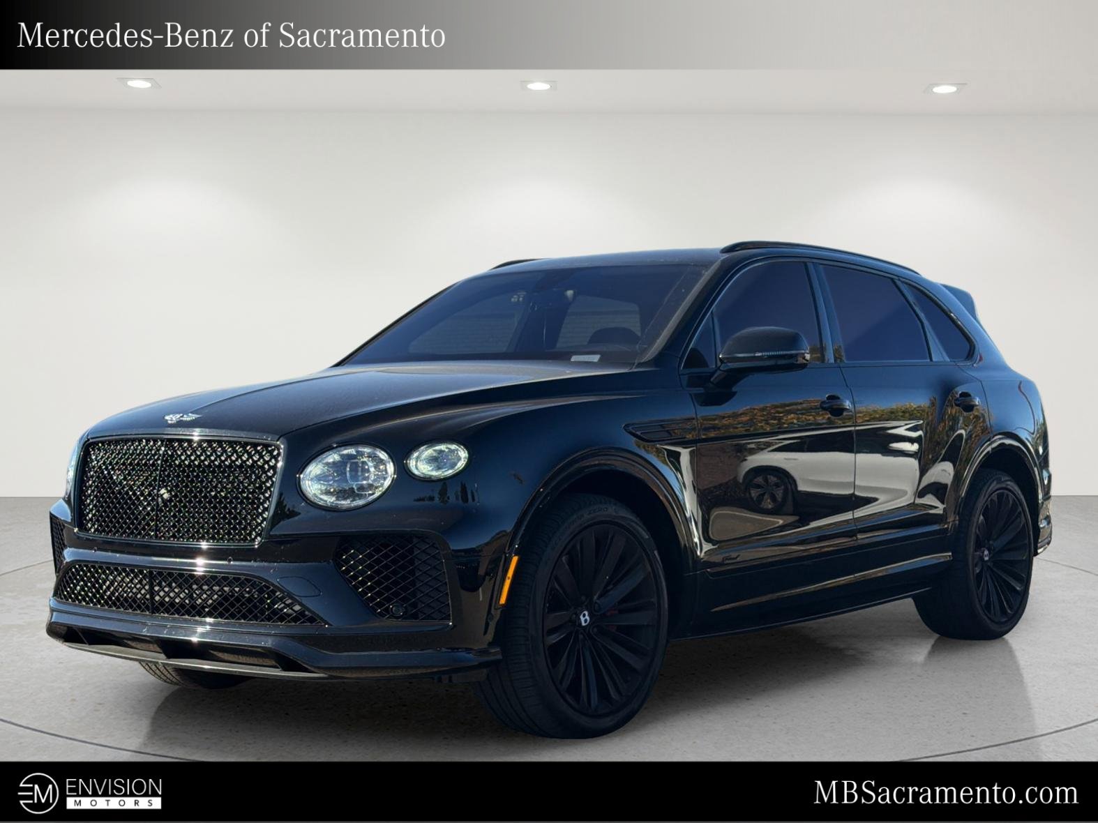 Used 2022 Bentley Bentayga Speed AWD/4WD image 1