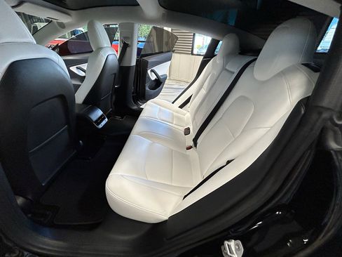 Used 2018 Tesla Model 3 Long Range AWD/4WD image 47