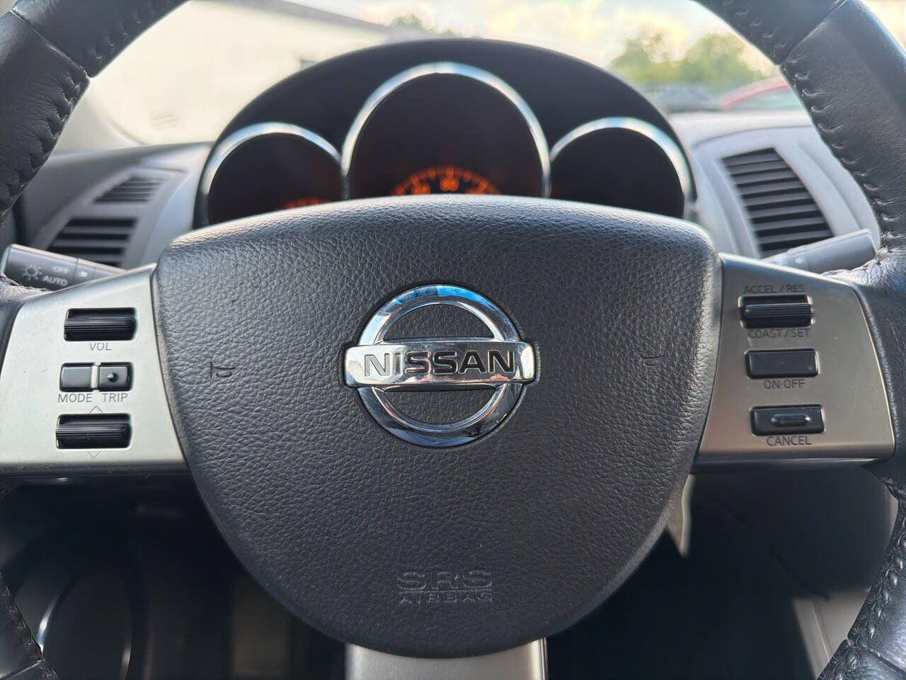 Used 2005 Nissan Altima 2.5 S w/ (F01) Convenience Pkg FWD image 11