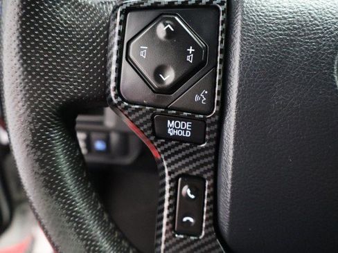 Used 2019 Toyota Tacoma TRD Off-Road AWD/4WD image 39