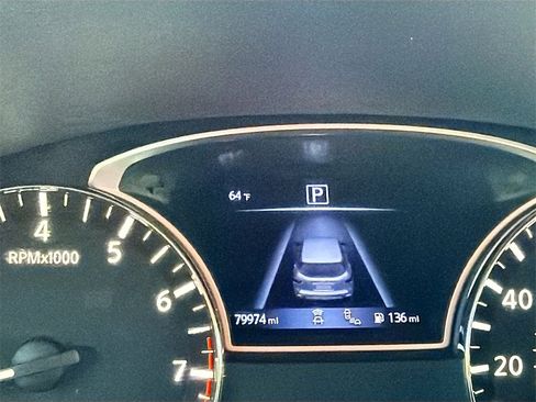 Used 2020 Nissan Pathfinder SL w/ Cargo Package image 12