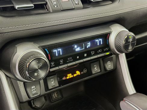 Certified 2023 Toyota RAV4 XLE Premium image 16