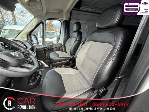Used 2023 RAM ProMaster 2500 image 14
