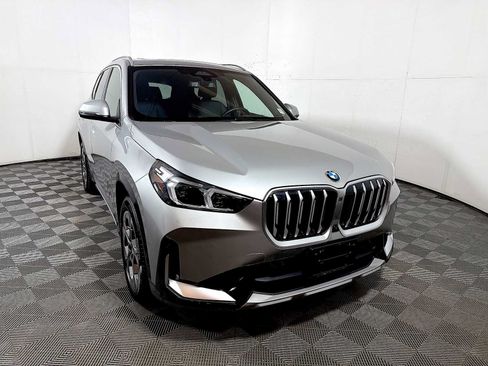 Used 2026 BMW X1 xDrive28i w/ Technology Package AWD/4WD image 2