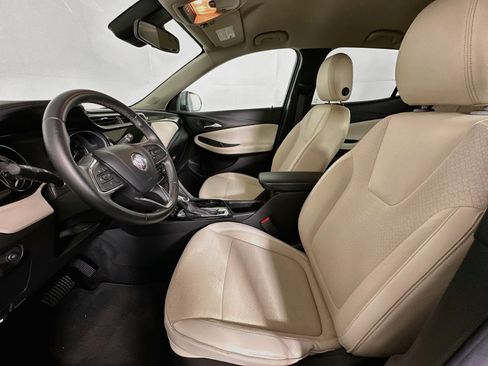 Used 2023 Buick Encore GX Preferred w/ Cold Weather Comfort Package FWD image 13