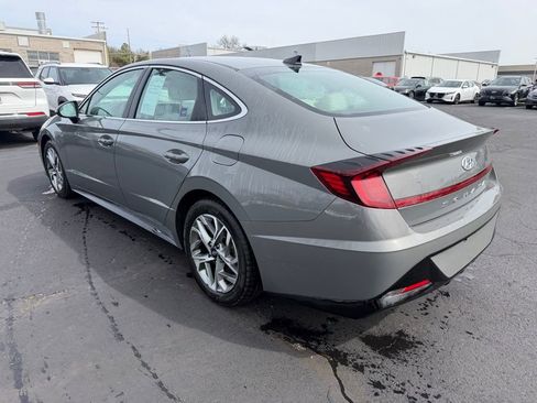 Used 2023 Hyundai Sonata SEL w/ Cargo Package image 9