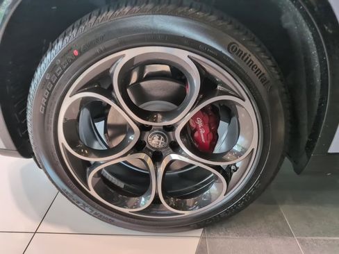 New 2026 Alfa Romeo Stelvio Sprint AWD/4WD image 11