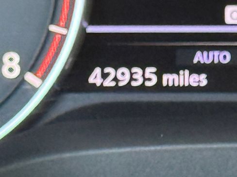 Used 2023 Nissan Rogue SL w/ SL Premium Package AWD/4WD image 38