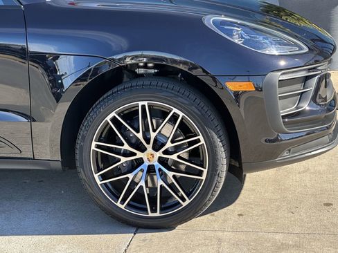 New 2026 Porsche Macan image 11