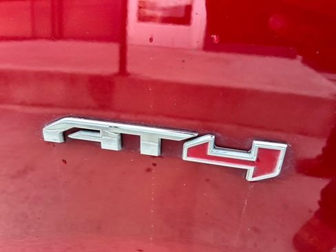 Used 2021 GMC Acadia AT4 w/ Technology Package image 12