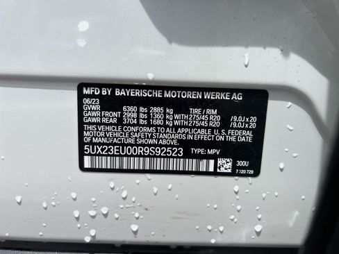 Used 2024 BMW X5 xDrive40i w/ Premium Package AWD/4WD image 34