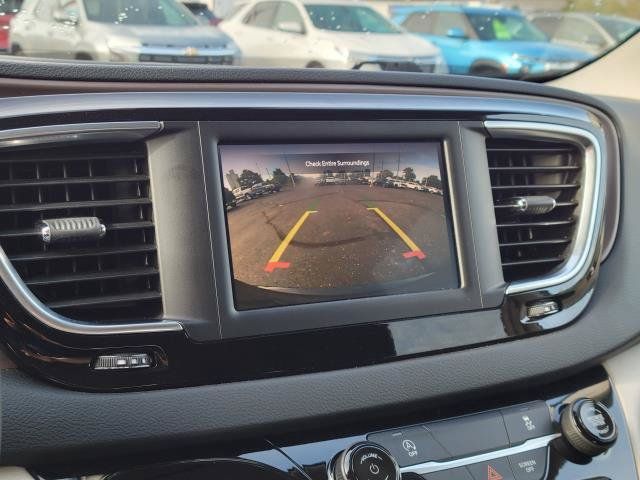 Used 2023 Chrysler Voyager LX FWD image 21