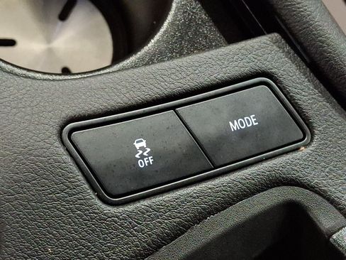 Certified 2023 Cadillac XT6 Premium Luxury AWD/4WD image 30