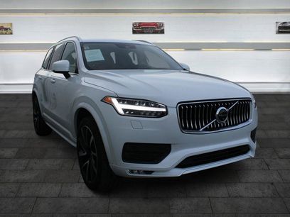 Used 2020 Volvo XC90 T6 Momentum