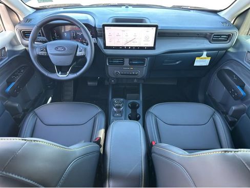 New 2026 Ford Maverick Lobo image 7