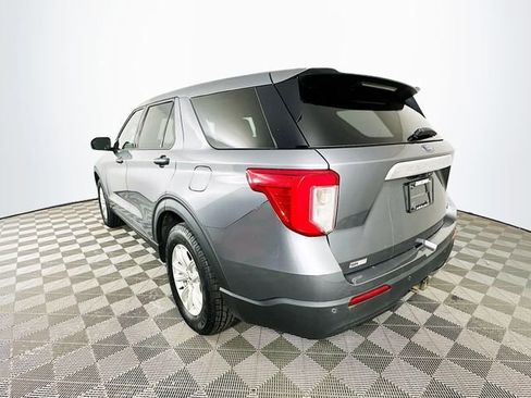 Used 2021 Ford Explorer 4WD w/ Class III Trailer Tow Package image 8