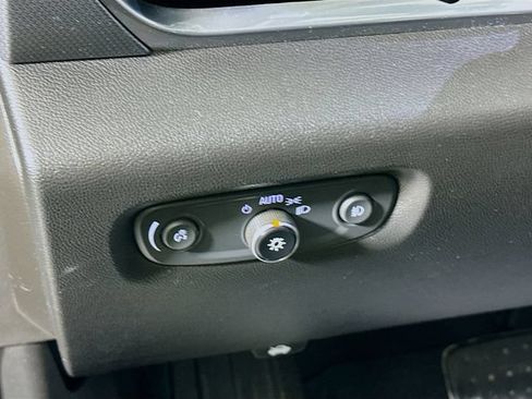 Certified 2020 Chevrolet Traverse Premier AWD/4WD image 13