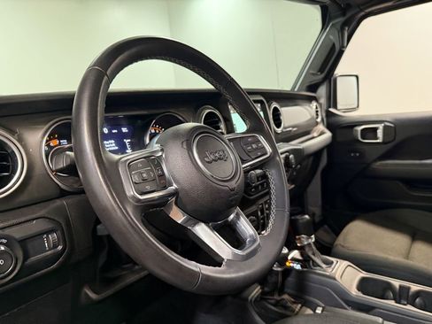 Used 2023 Jeep Wrangler Sahara image 75