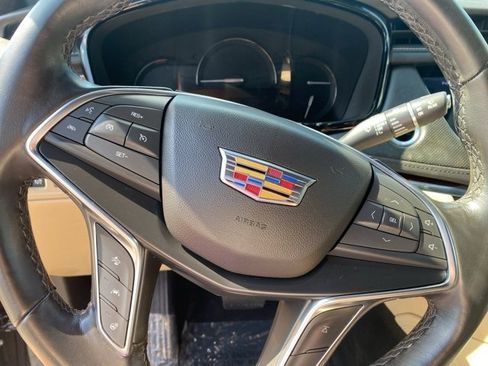 Used 2019 Cadillac XT5 Luxury image 13
