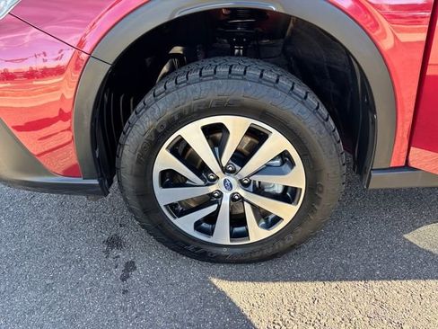 Used 2021 Subaru Outback Premium image 10