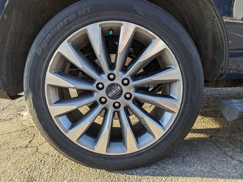 Used 2020 Lincoln Navigator L Reserve w/ Equipment Group 201A Reserve AWD/4WD image 59