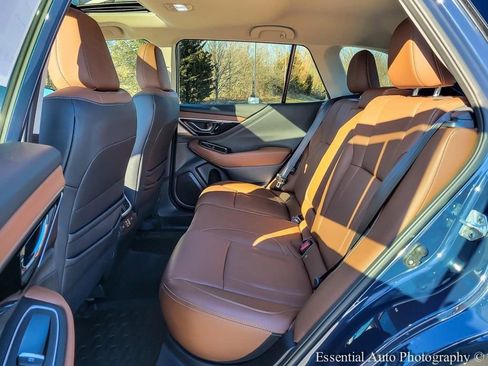 Used 2023 Subaru Outback Touring image 11