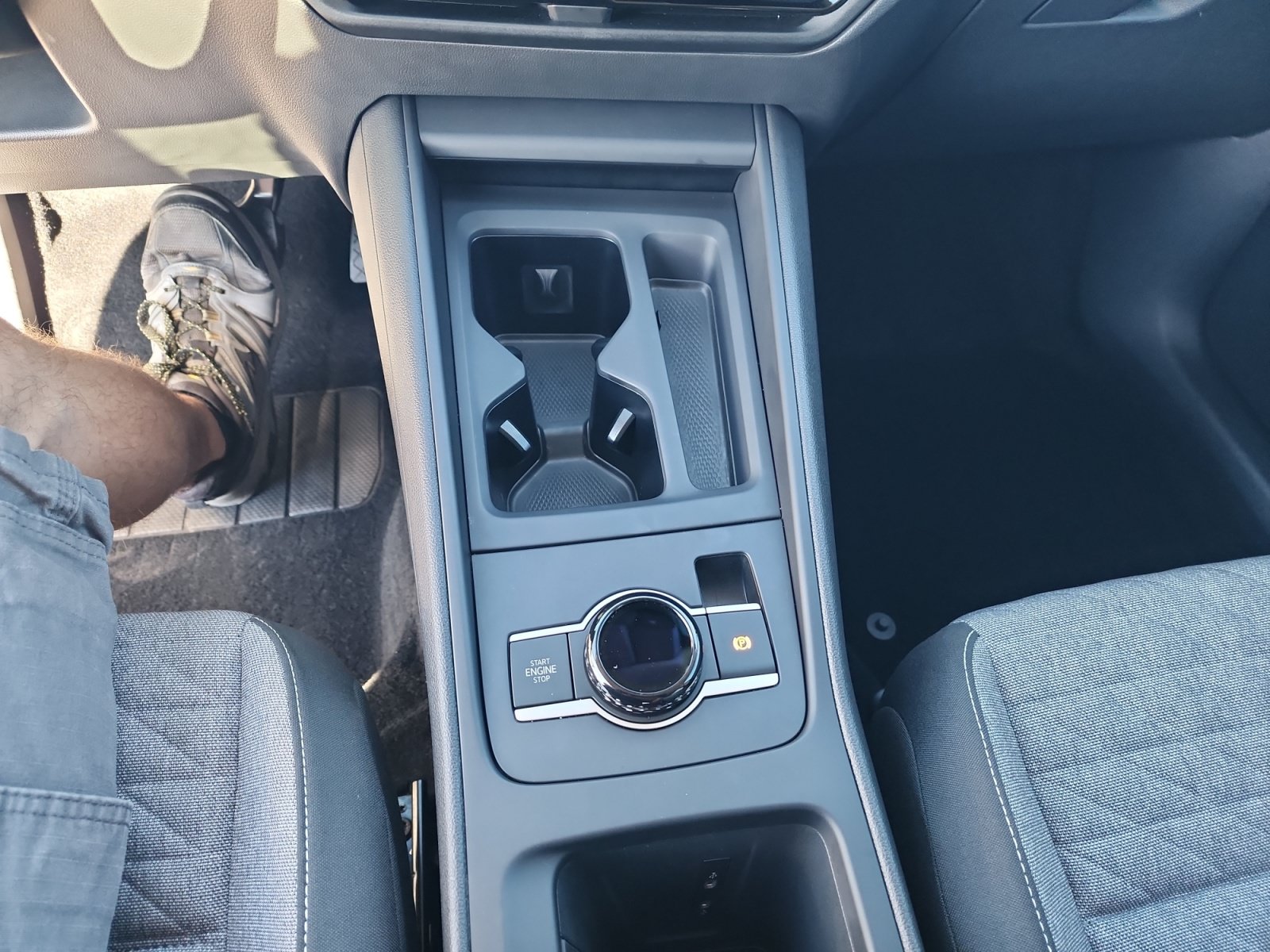 Certified 2026 Volkswagen Tiguan S FWD image 15