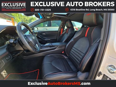 Used 2021 Toyota Avalon TRD image 25