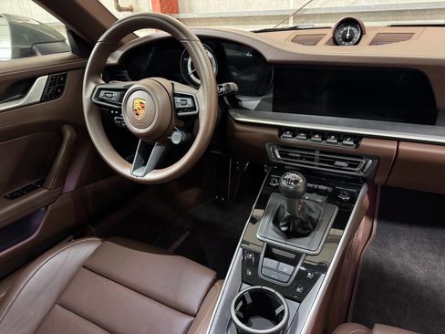 Used 2021 Porsche 911 Carrera 4S image 24